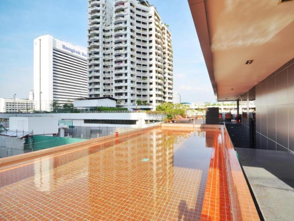 The Heritage Silom Hotel Bangkok Exterior foto